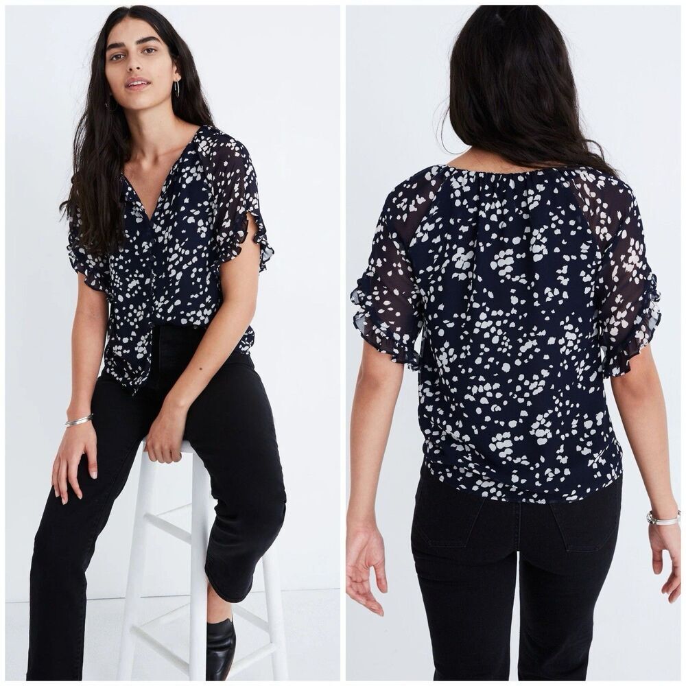 Women's Navy Blue Printed V-Neck Ruffle Sleeve Top